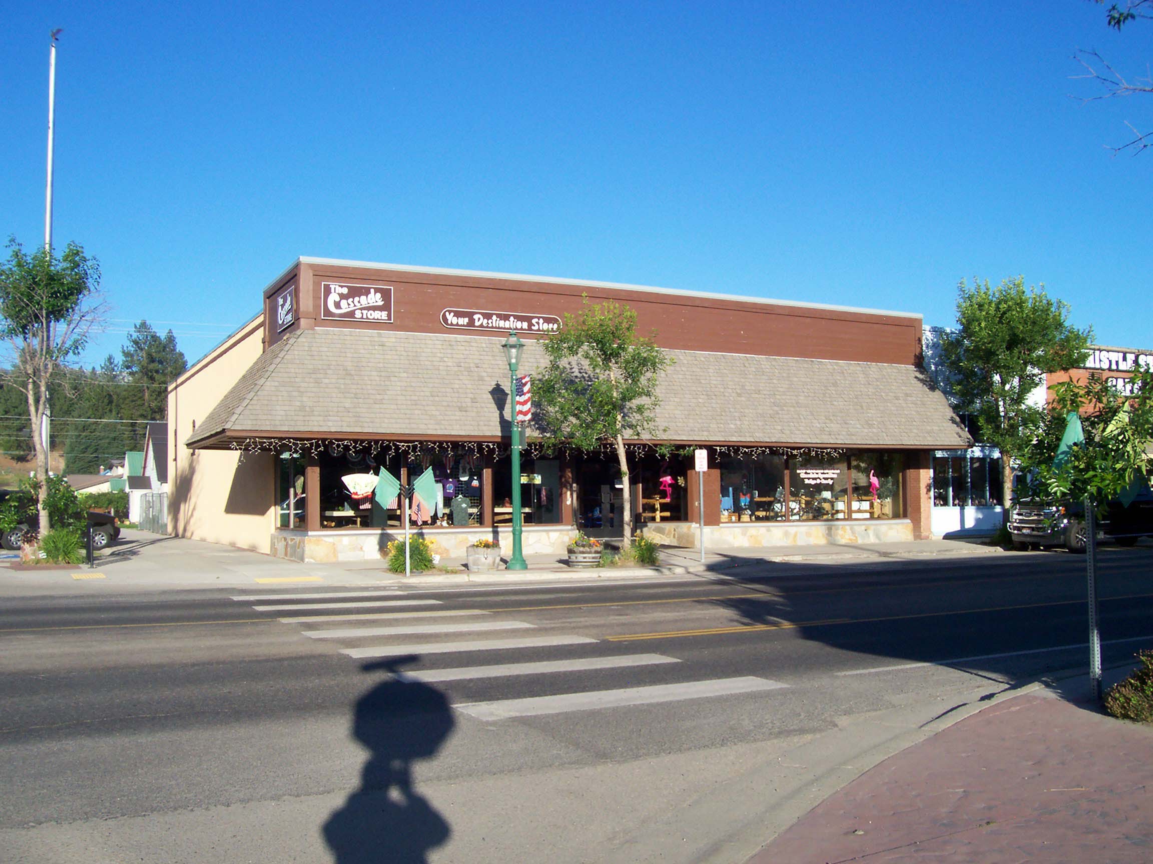 Cascade Lake Realty City of Cascade